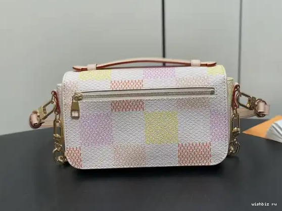 WIS POCHETTE VUITTON METIS LOUIS WEST EAST 0513